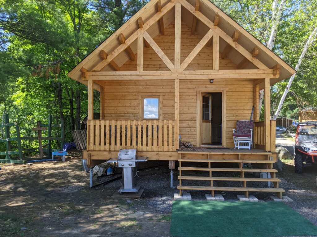 Lakeside Exterior Log Cabin
